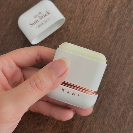 エアリーフィットサンスティック/KAHI/日焼け止めスティックを使ったクチコミ(3枚目)