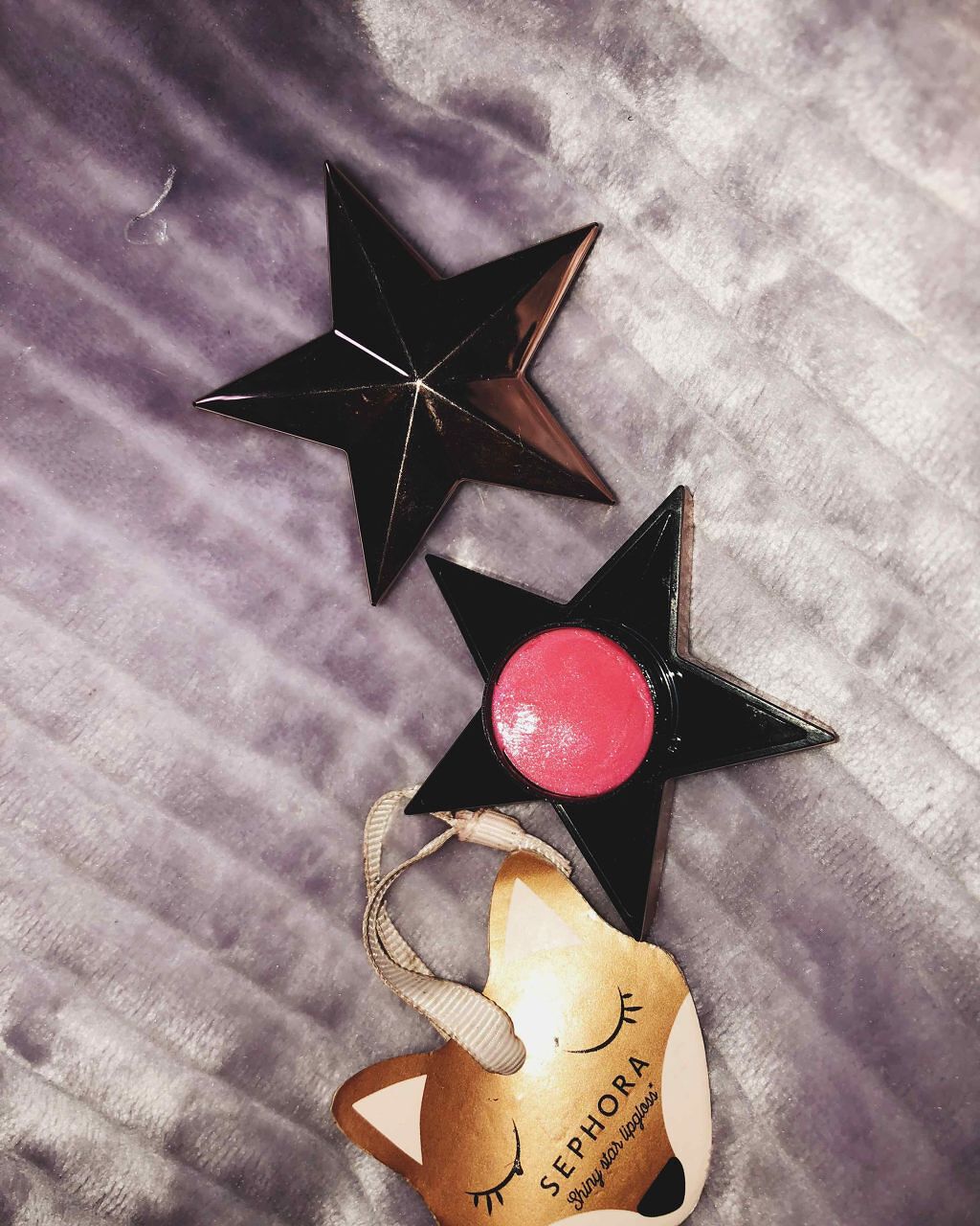 Re)na on LIPS 「フランスのお土産にSEPHORA買ってきてもらいました❤️❤️..」(1枚目)