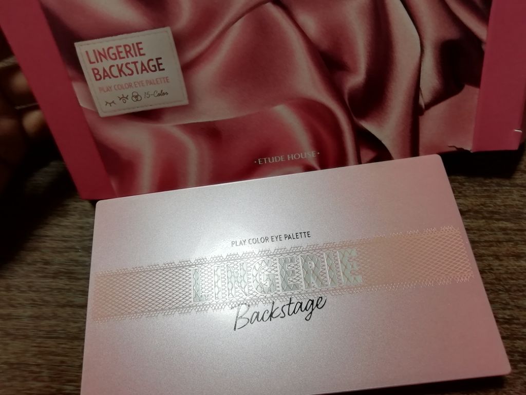 プレイカラーアイパレット ランジェリーバックステージ/ETUDE/アイシャドウパレットを使ったクチコミ（1枚目）