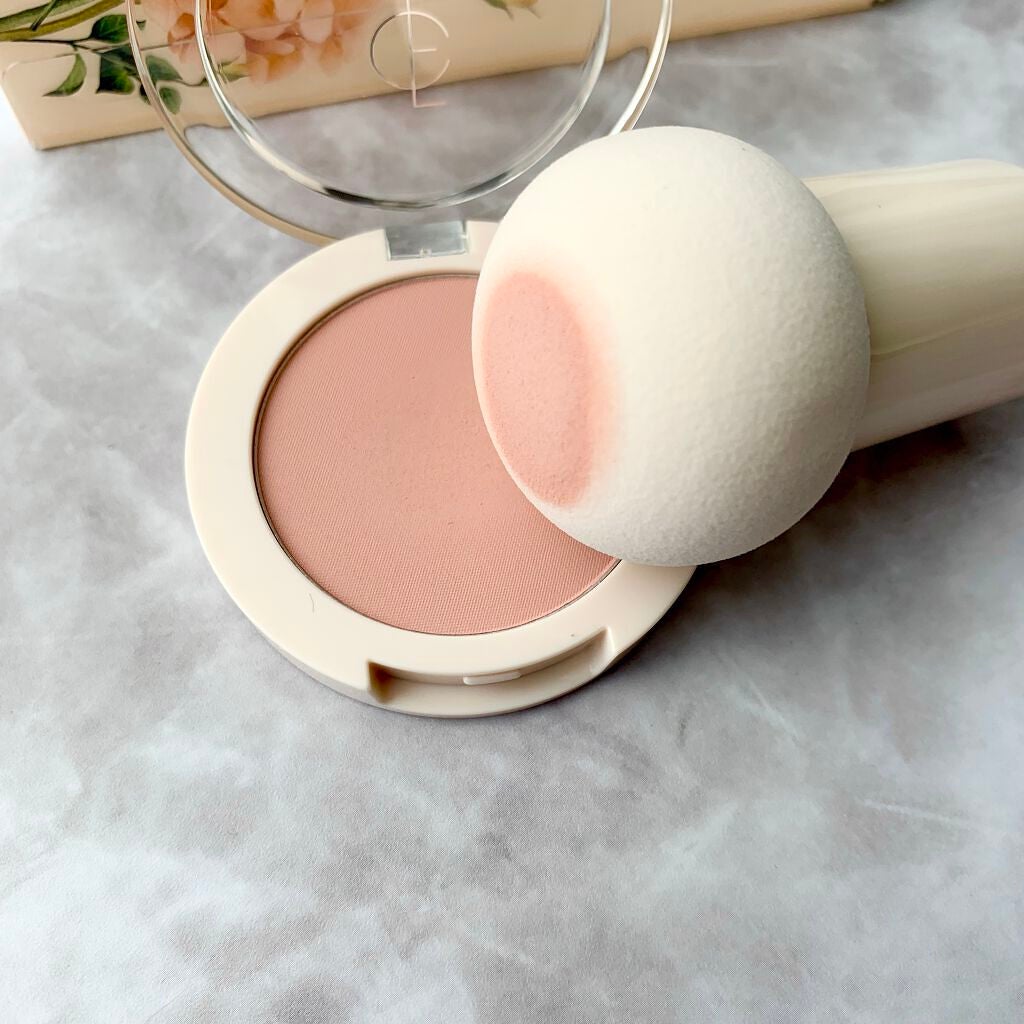 ベアブラッシャー パフ付き/フォレンコス/パウダーチークを使ったクチコミ(4枚目)