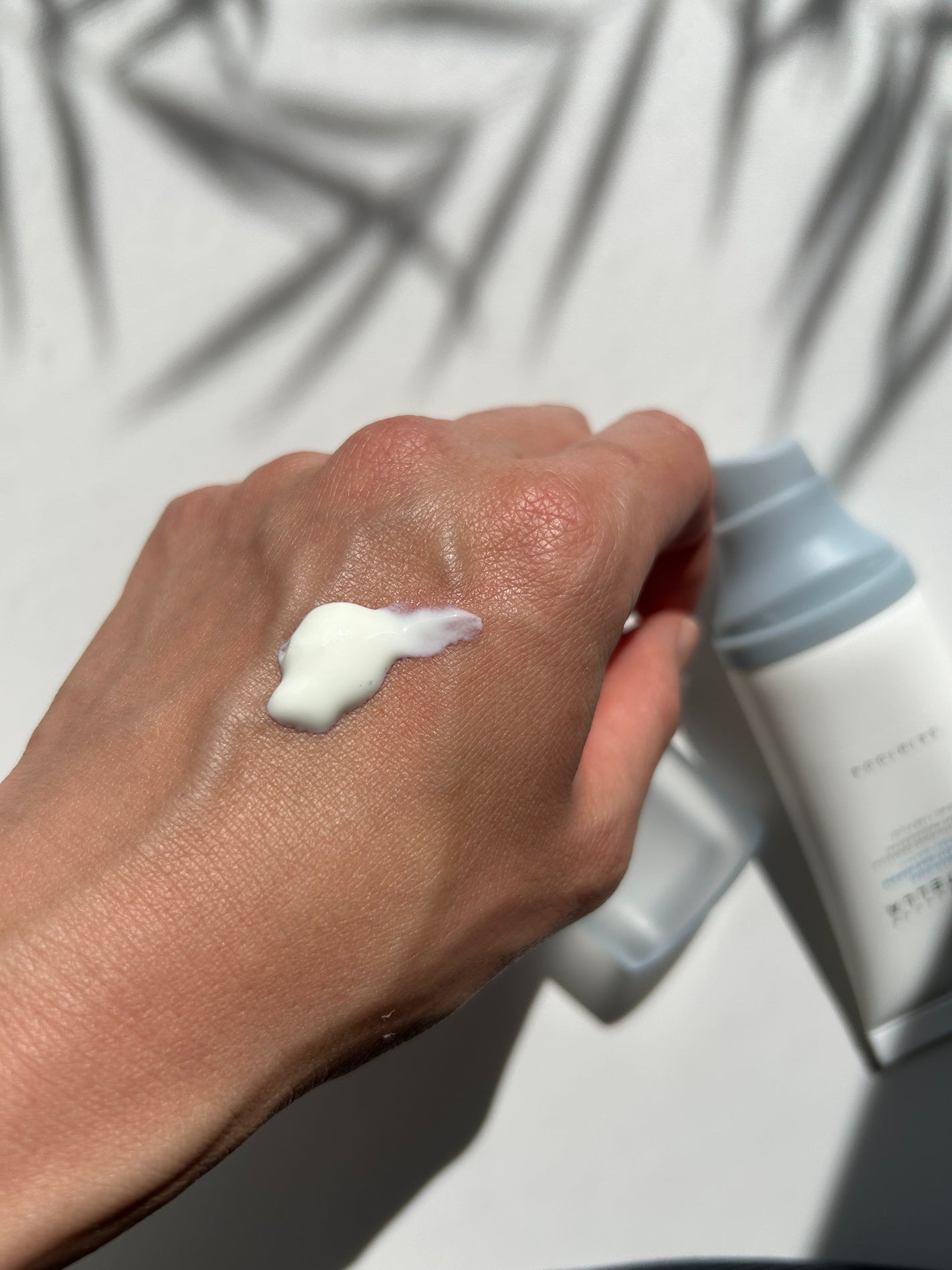 ヒアルーシカ ウォーターフィット サンセラム/SKIN1004/日焼け止めローションを使ったクチコミ(3枚目)