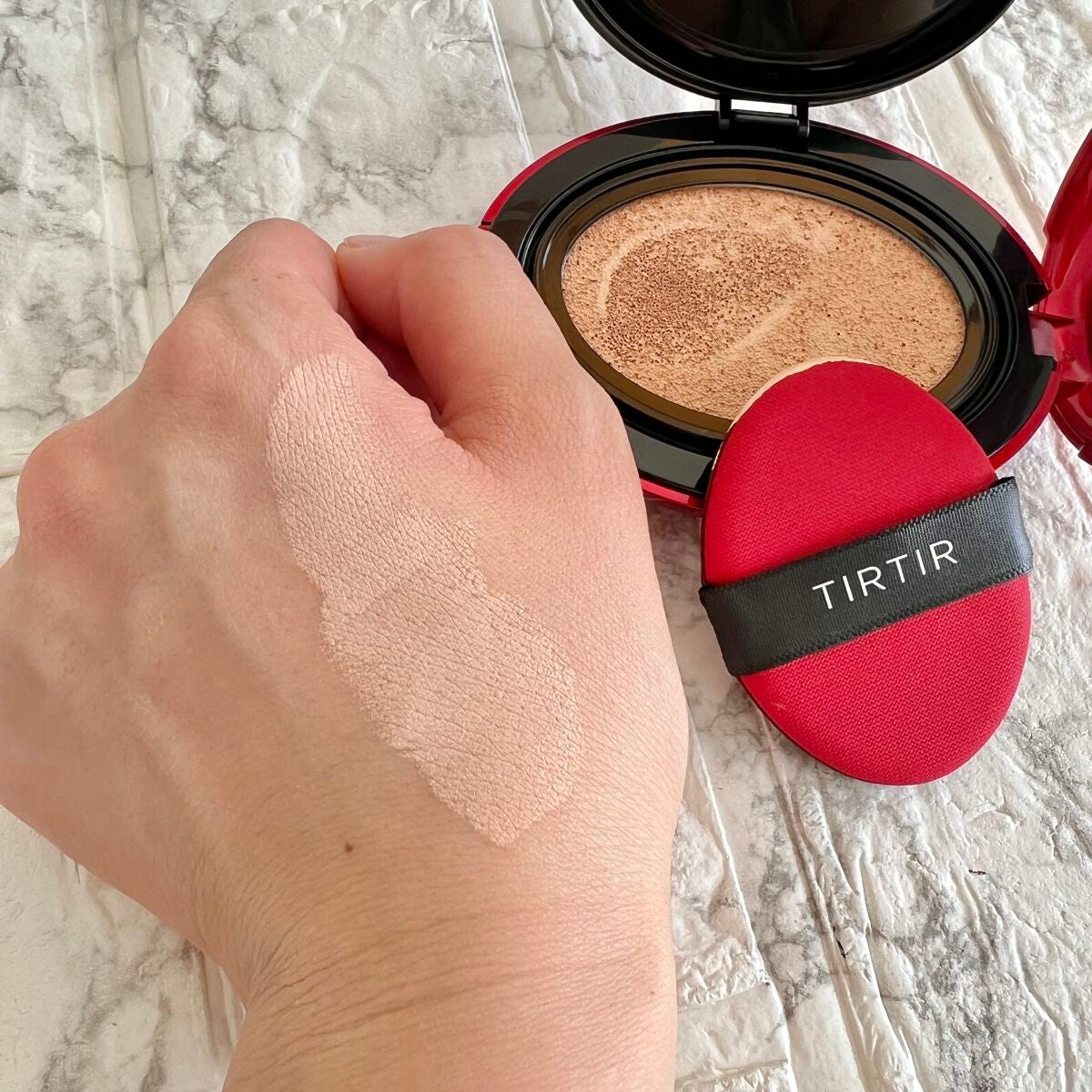 マスク フィット レッド クッション/TIRTIR(ティルティル)/クッションファンデーションを使ったクチコミ(4枚目)
