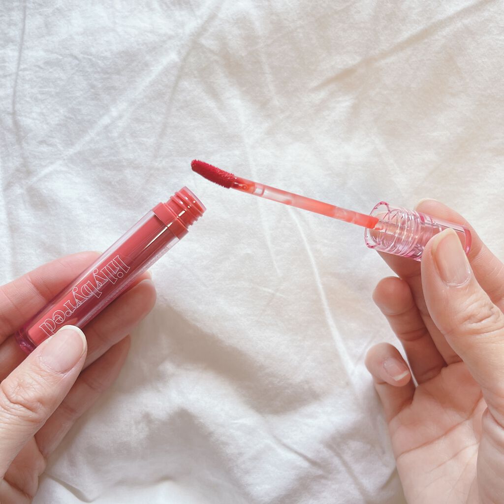 Glassy Layer Fixing Tint/lilybyred/口紅を使ったクチコミ(3枚目)