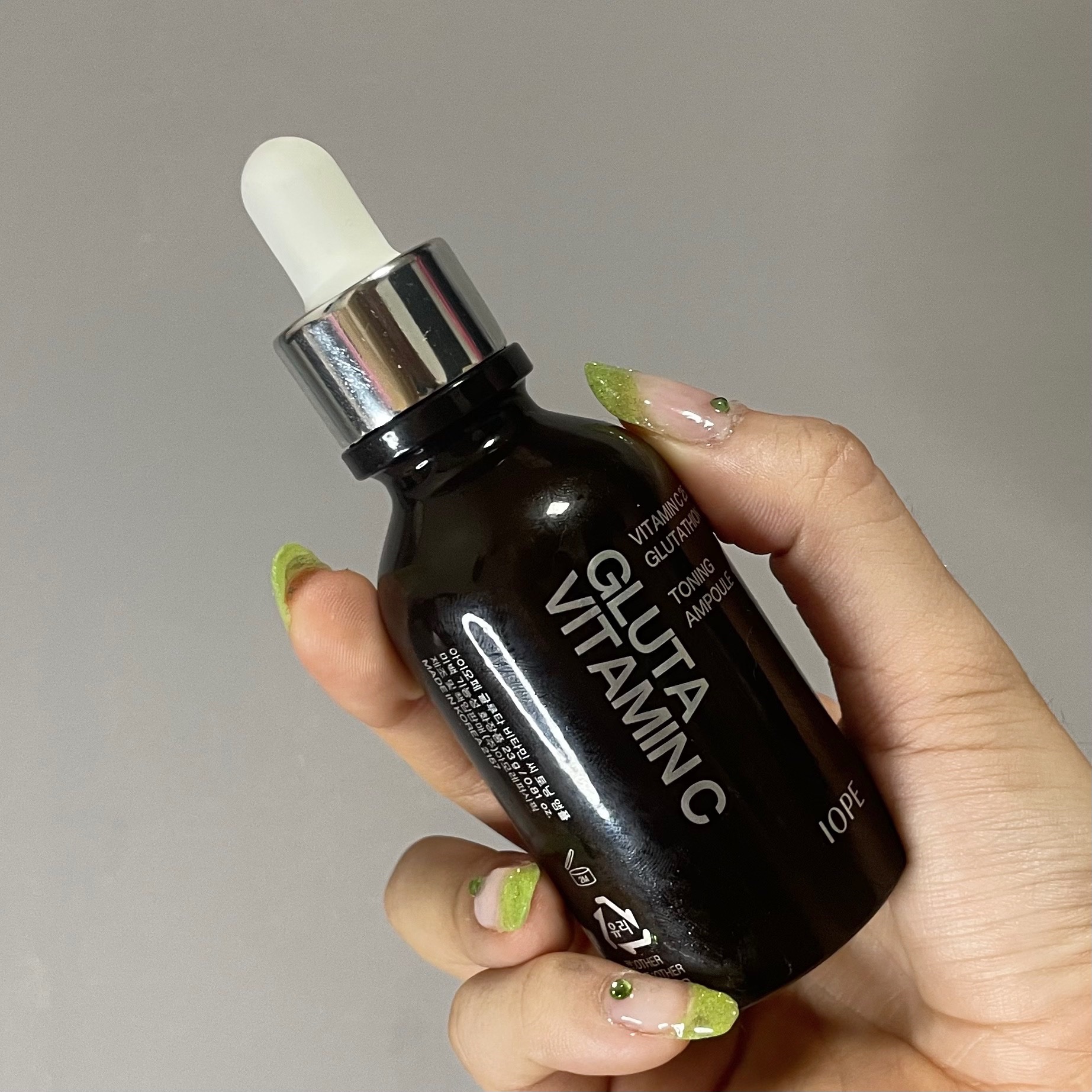 グルタ ビタミンC トーニング アンプル/IOPE/美容液を使ったクチコミ（1枚目）