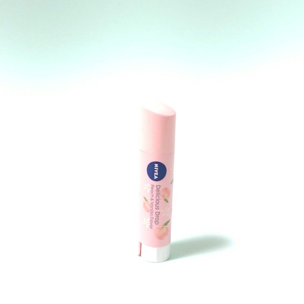 ニベア フレーバーリップ デリシャスドロップ ピーチの香り/ニベア/リップクリームを使ったクチコミ（1枚目）