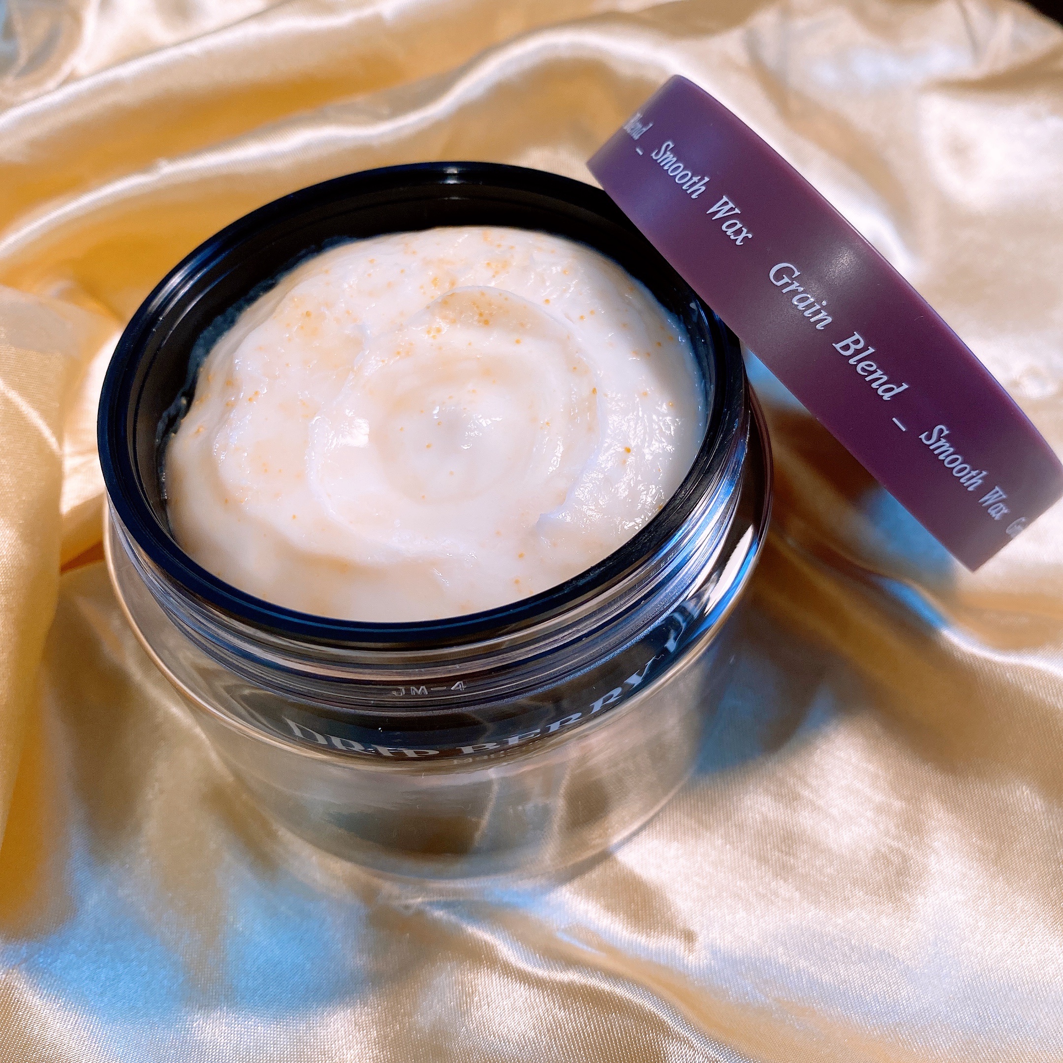 grain blend smooth wax/DRIP BERRY VVS/ヘアワックス・クリームを使ったクチコミ（2枚目）