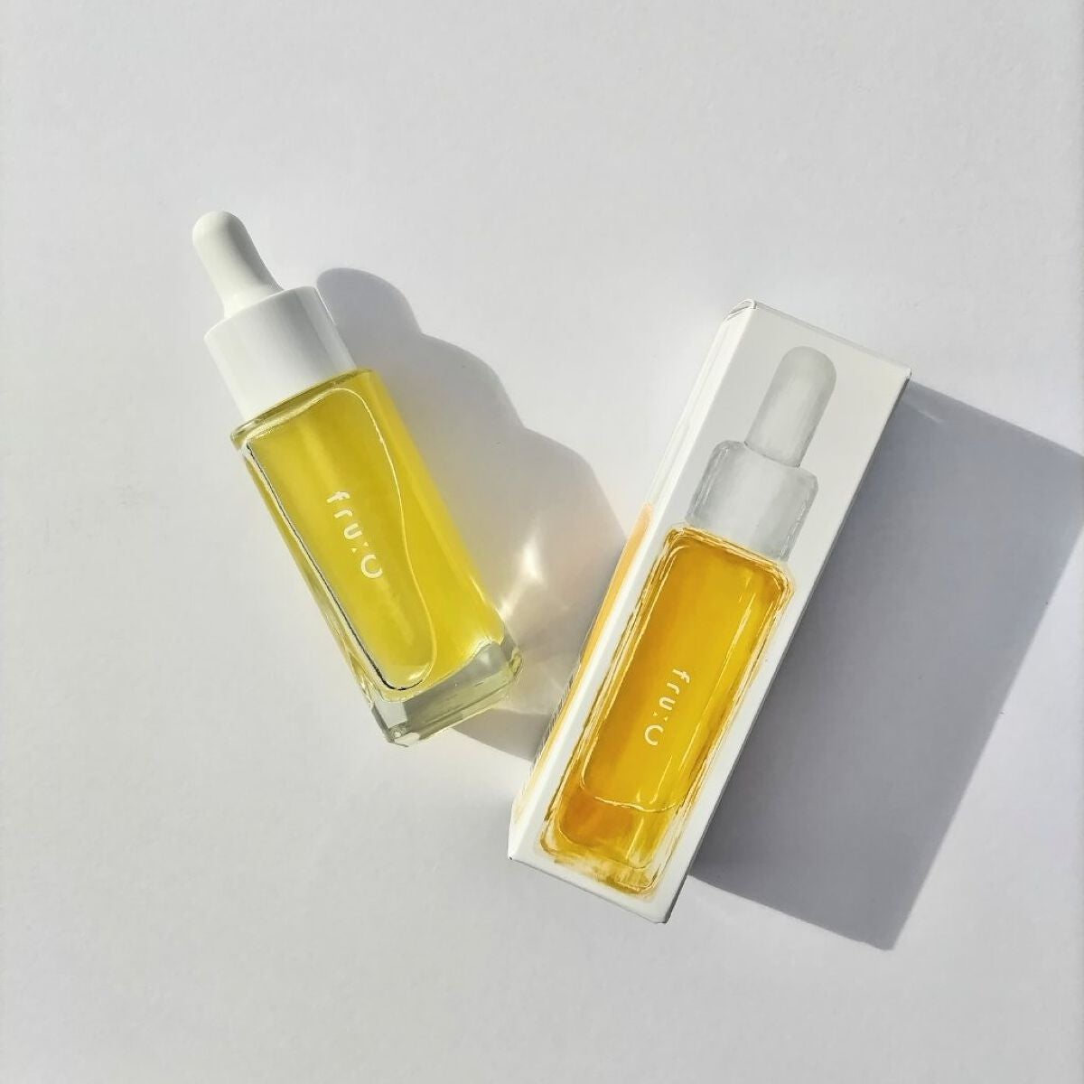 mi.life3650708 on LIPS 「エクラfru:C(フルーシー)洗顔後これ1本!!美容液・美容オ..」(6枚目)