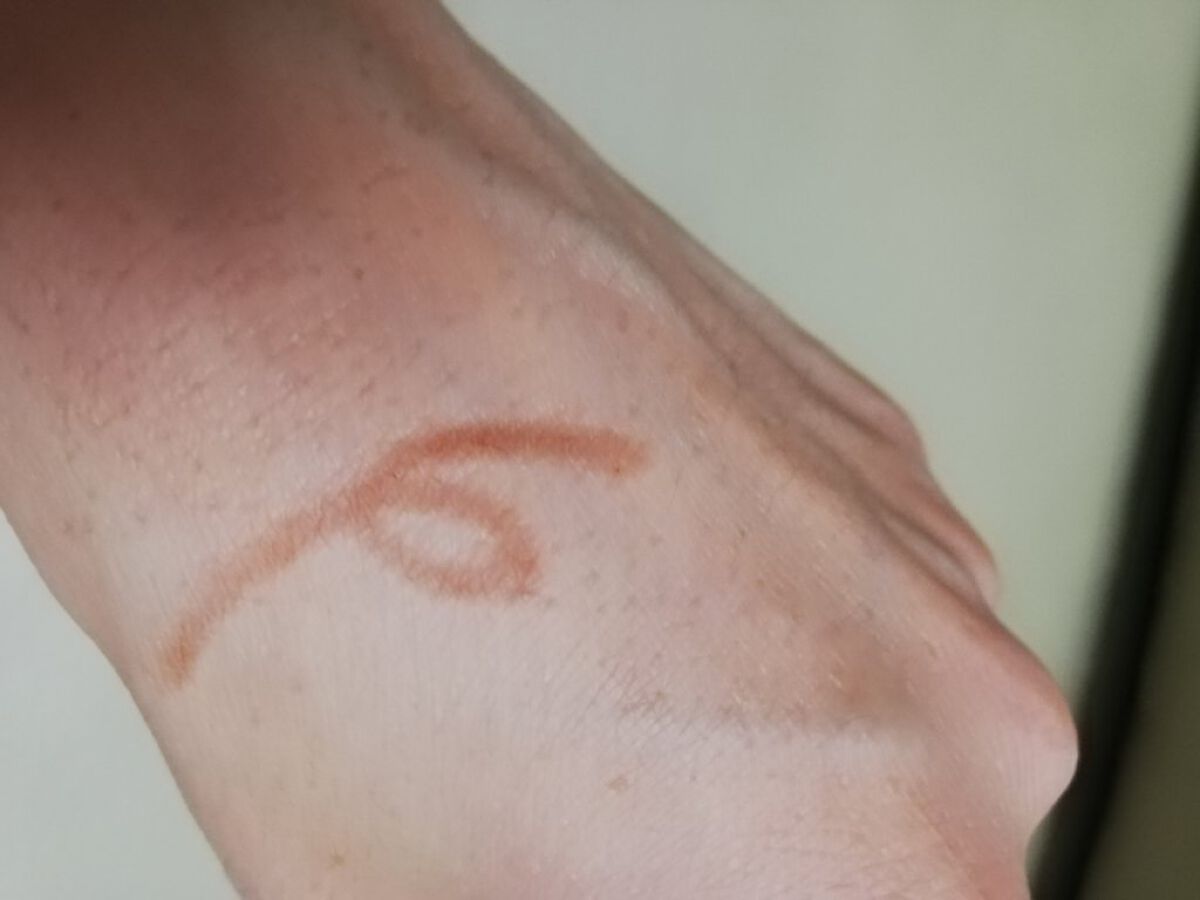 &.眉ペンシル 丸芯 ブラシ付き/DAISO/アイブロウペンシルを使ったクチコミ（3枚目）