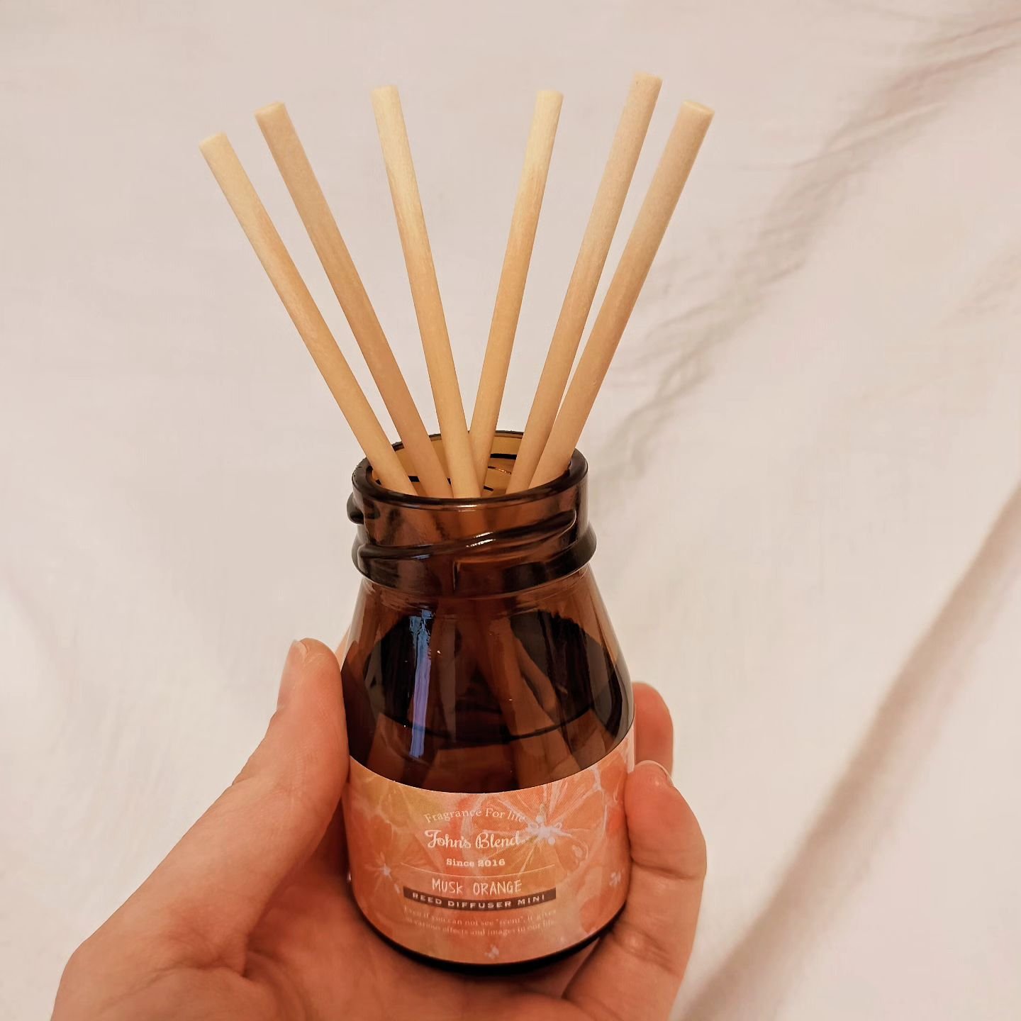 リードディフューザーミニ　ムスクオレンジ/John's Blend/ルームフレグランスを使ったクチコミ（3枚目）