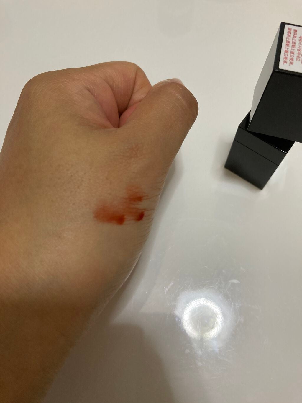 チーク ティント <ウォータリーチーク>/ADDICTION/リキッドチークを使ったクチコミ(3枚目)