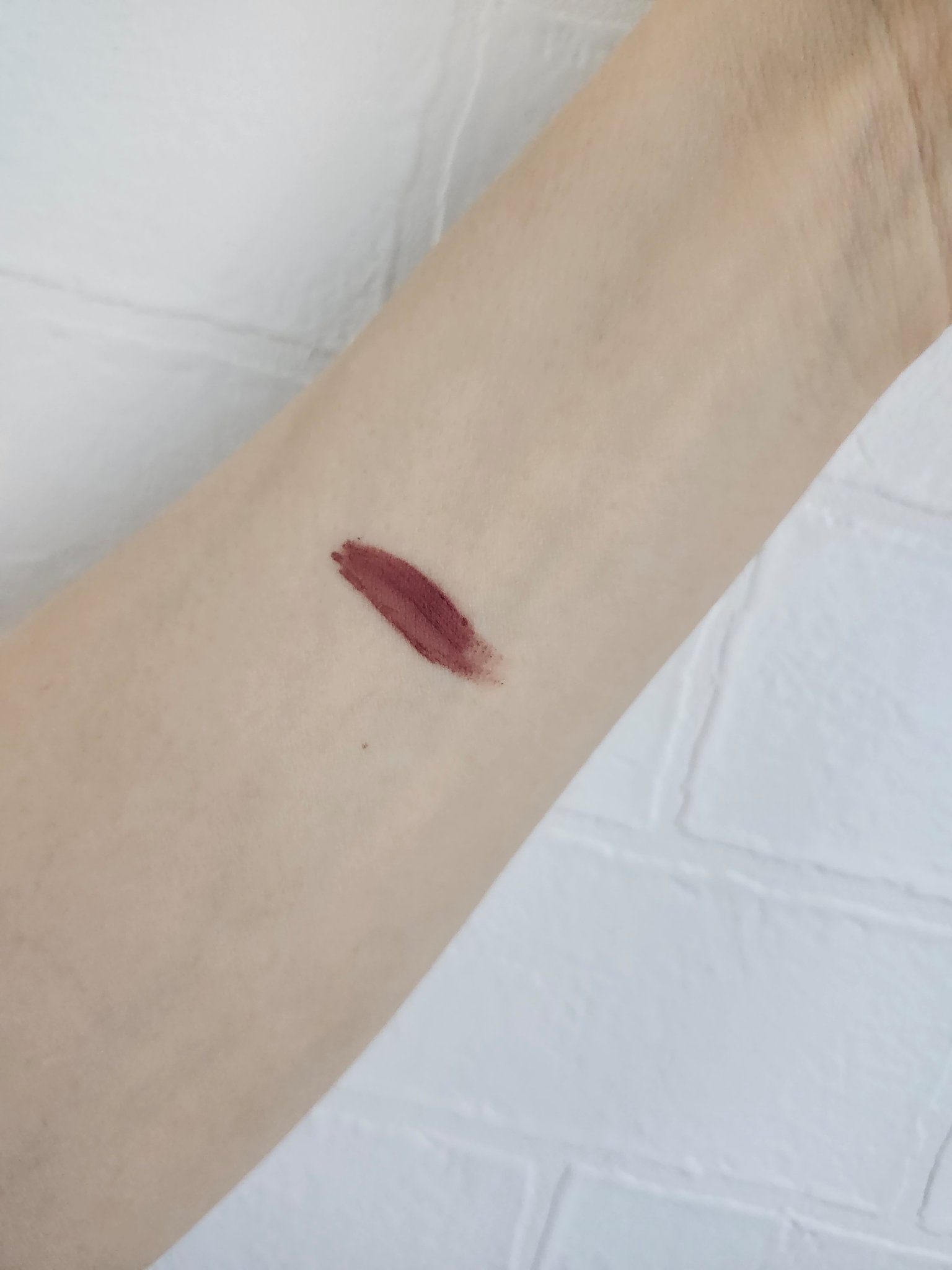 スーパーマットリップ＆チークマッド/INTO U/口紅を使ったクチコミ（2枚目）