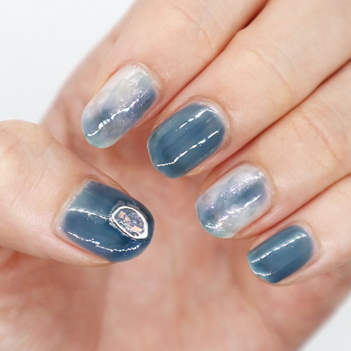 カラフルネイルズ/キャンメイク/マニキュアを使ったクチコミ(4枚目)