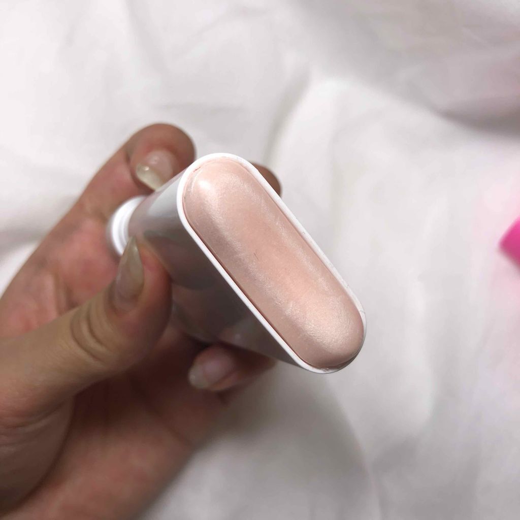 ハローサニー エッセンスサンスティック/BANILA CO/日焼け止め・UVケアを使ったクチコミ（2枚目）