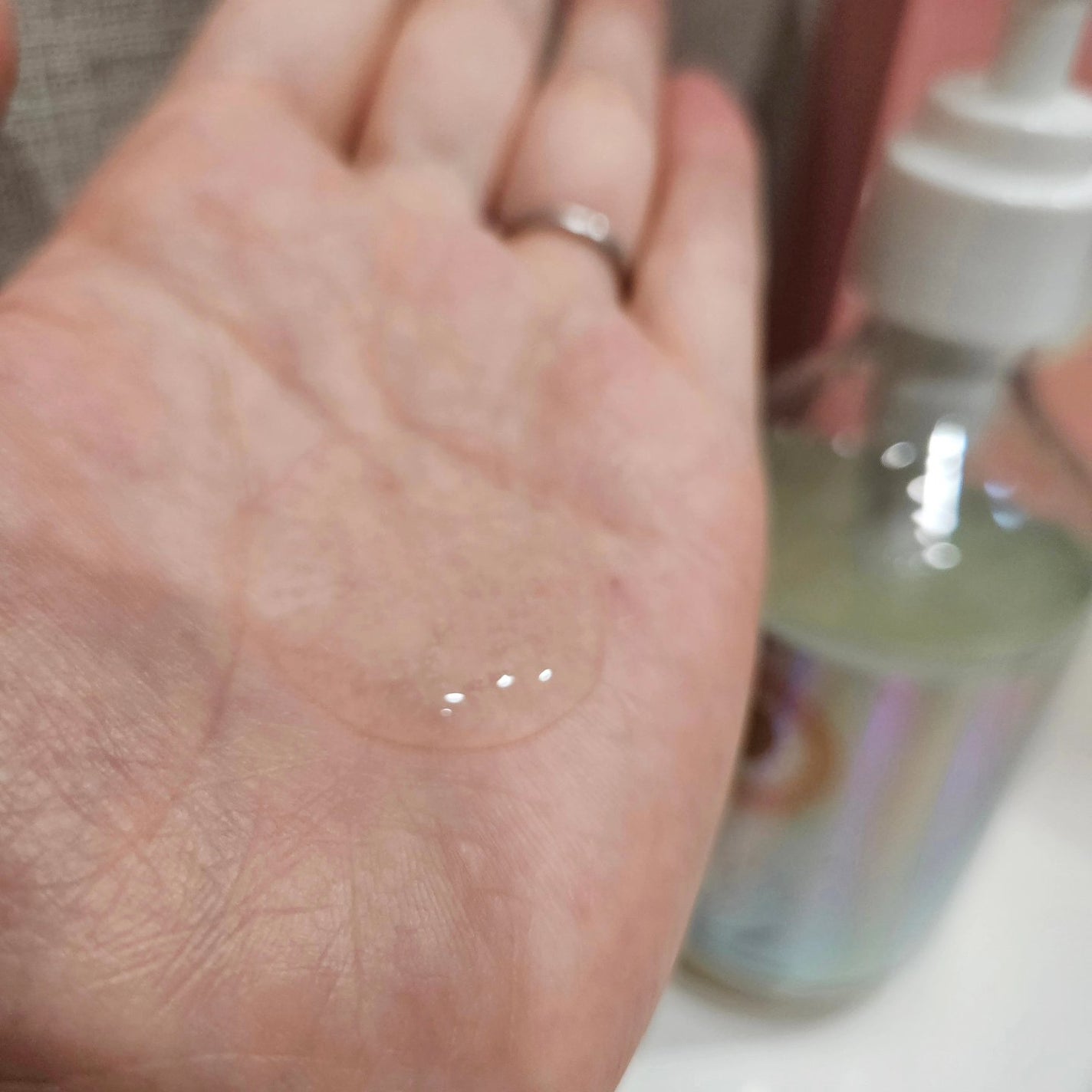 シカカーミングデイリースクラブウォッシュ/illuN/ボディスクラブを使ったクチコミ(2枚目)