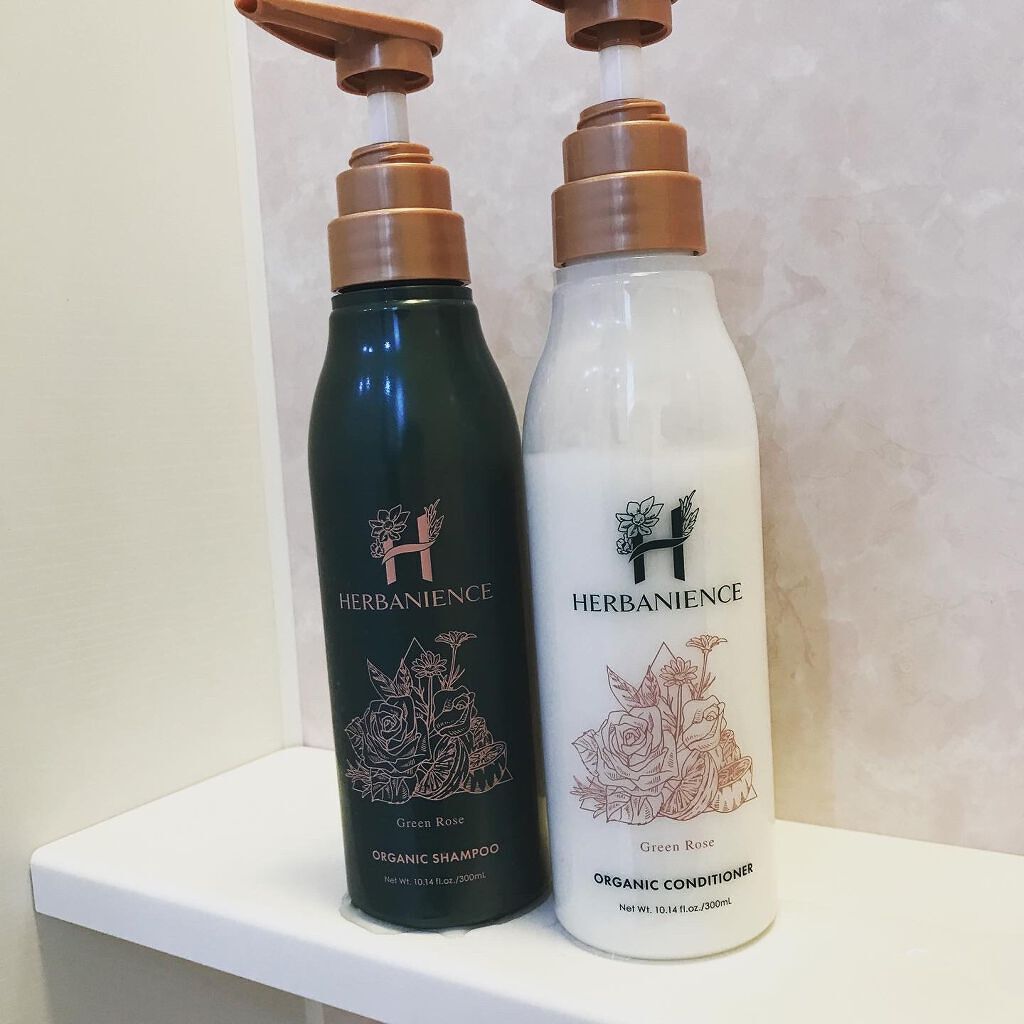 ハーバニエンス シャンプー・コンディショナー（グリーンローズ）/HERBANIENCE/市販シャンプーを使ったクチコミ（1枚目）