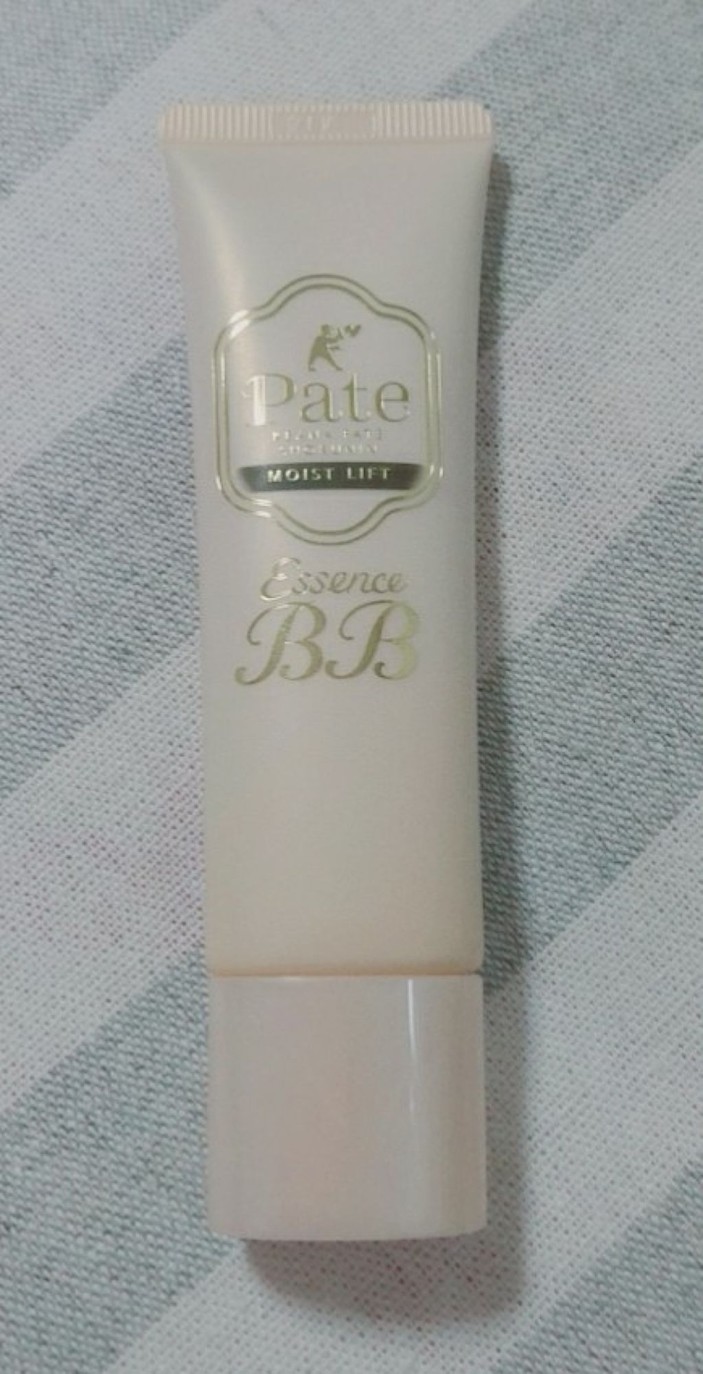 エッセンスBBクリーム ML(モイストリフト)/毛穴パテ職人/BBクリームを使ったクチコミ(1枚目)