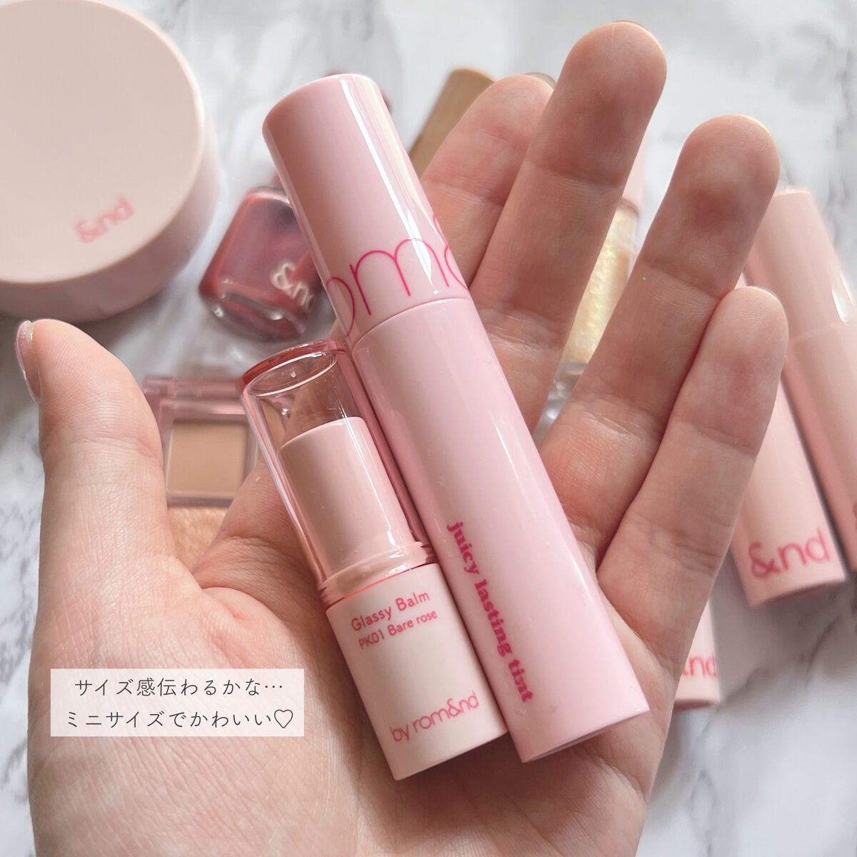 ムンユ on LIPS 「【&nd】透け感・ツヤ感あるミニサイズのリップバーム💄コンビニ..」(4枚目)