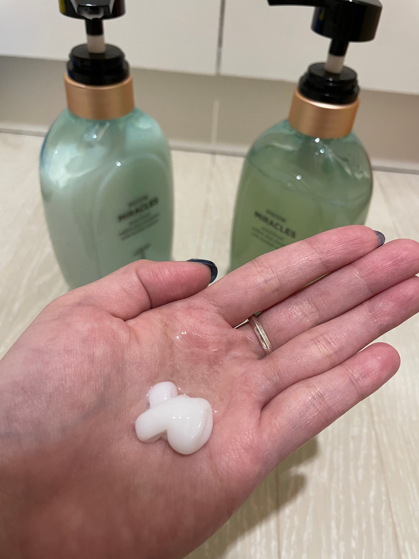 ミラクルズ うるおいブースト シャンプー/トリートメント/パンテーン/市販シャンプーを使ったクチコミ(2枚目)