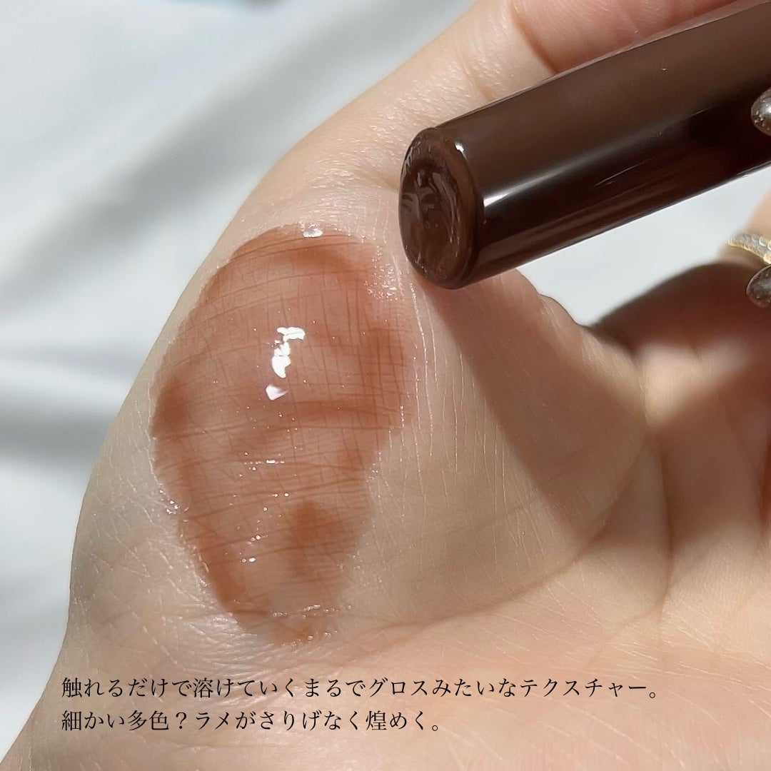 スクワート プランピング グロス スティック/M・A・C/リップバームを使ったクチコミ(3枚目)