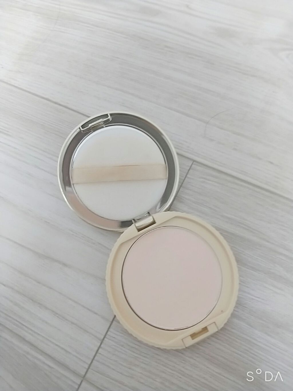 【旧品】マシュマロフィニッシュパウダー/キャンメイク/プレストパウダーを使ったクチコミ(2枚目)