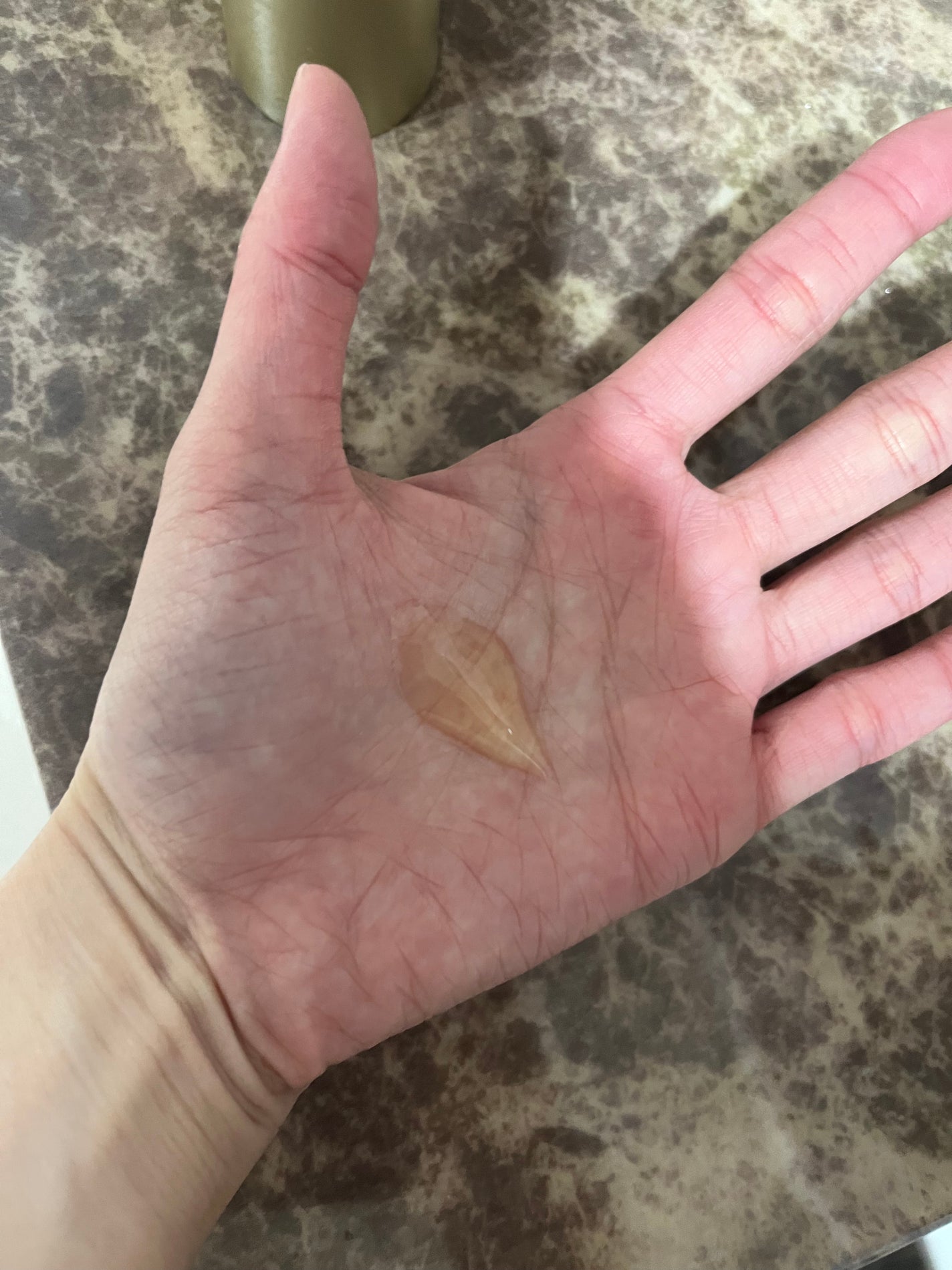 アンレーベル ラボ Vエッセンス プレミアム/unlabel/美容液を使ったクチコミ(2枚目)