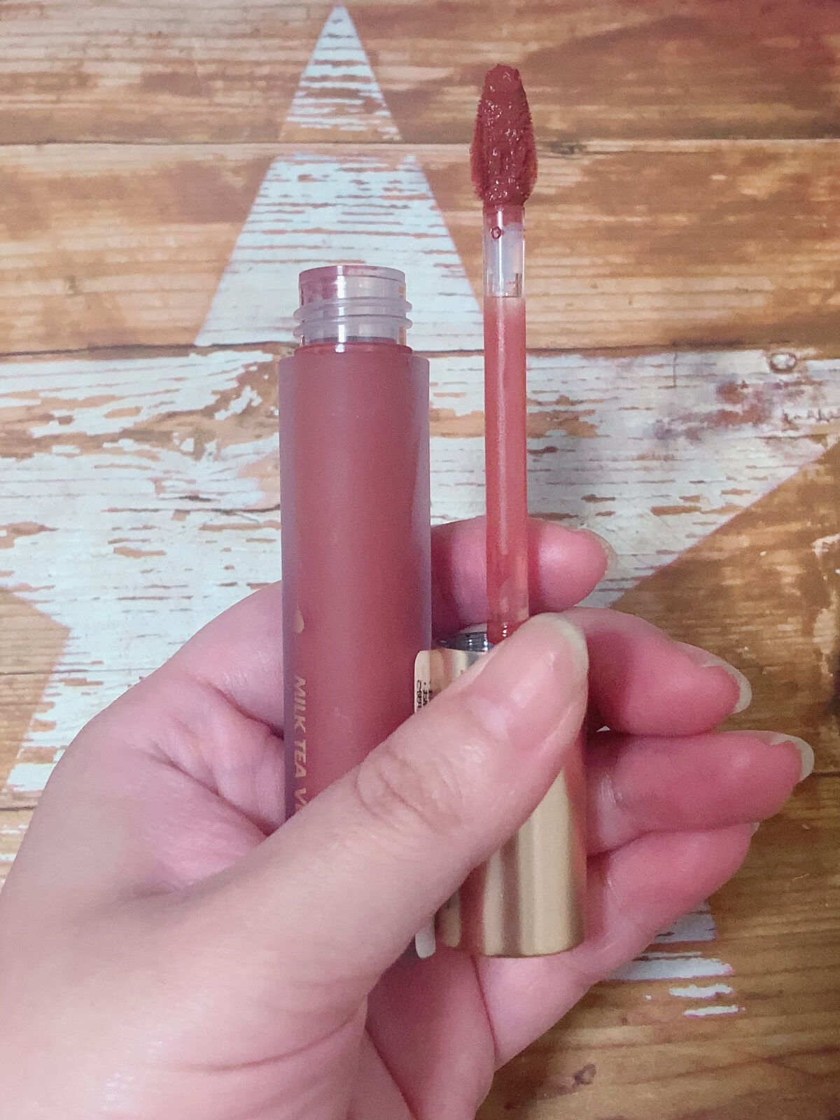 ミルクティーベルベットティント 07 ローズティー/rom&nd/リップティントを使ったクチコミ（2枚目）