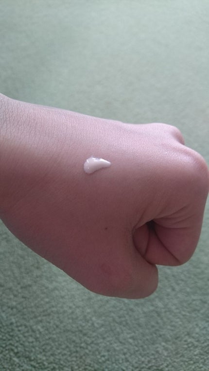 UVウルトラフィットベースN/CEZANNE/化粧下地を使ったクチコミ(2枚目)