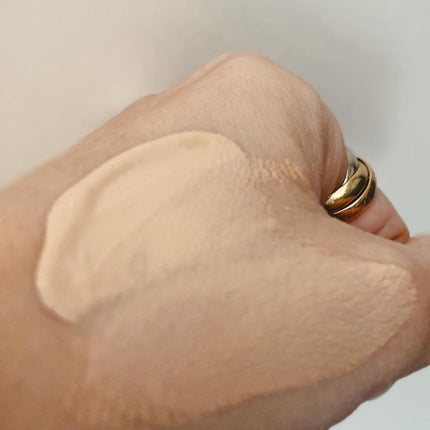 リアルカバーリキッド(セミマット)/KATE/リキッドファンデーションを使ったクチコミ(4枚目)