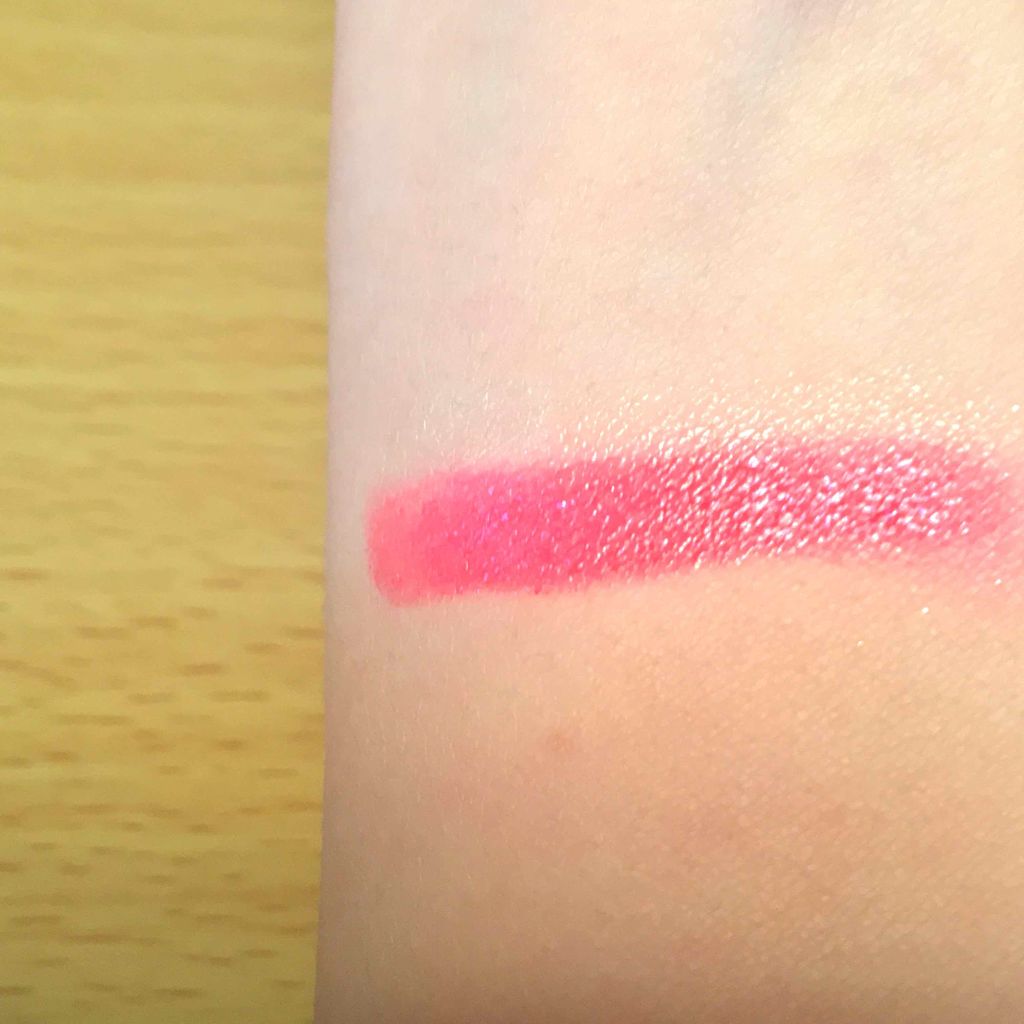 リップ フラッシュ ビッテン ストロボ/MAYBELLINE NEW YORK/口紅を使ったクチコミ（3枚目）