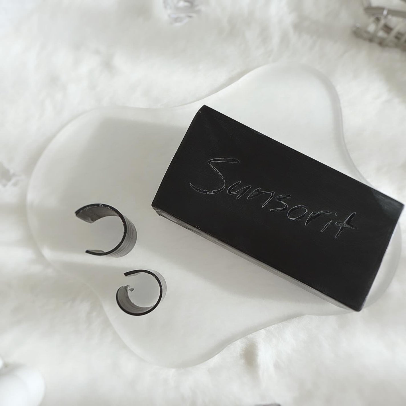 スキンピールバー ハイドロキノール/サンソリット/洗顔石鹸を使ったクチコミ(3枚目)