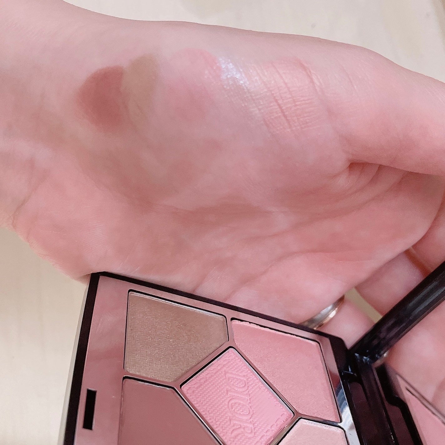 【旧】サンク クルール クチュール/Dior/アイシャドウパレットを使ったクチコミ(6枚目)