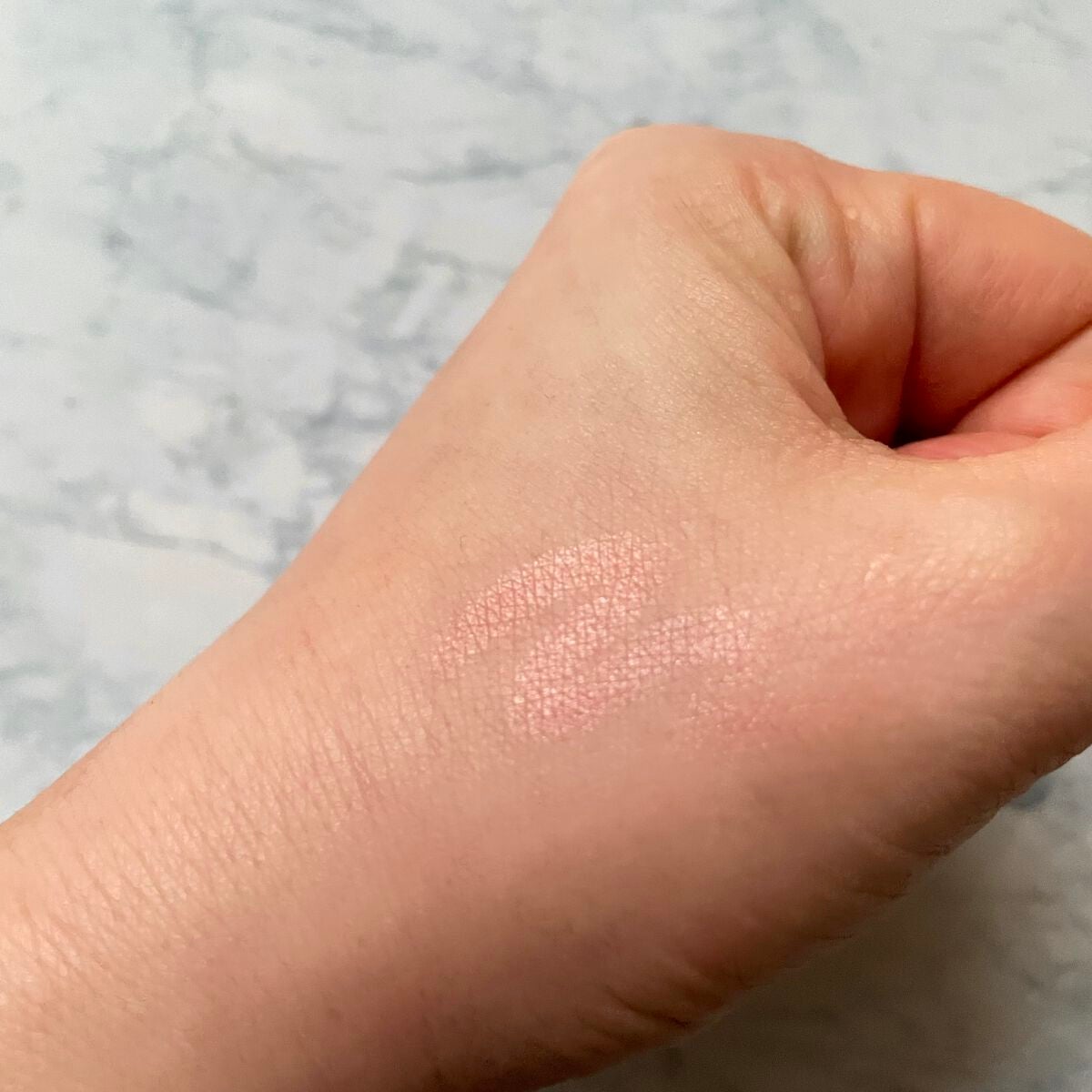 グリームオンフィットシャドウ/excel/スティックアイシャドウを使ったクチコミ(3枚目)