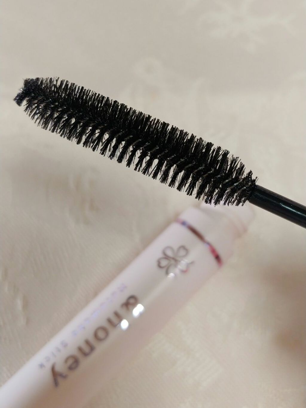 サクラ マトメイクスティック4.0/&honey/ヘアジェルを使ったクチコミ(2枚目)