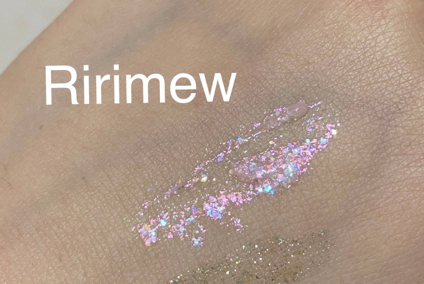リキッド グリッター シャドウ/rom&nd/グリッターを使ったクチコミ(3枚目)