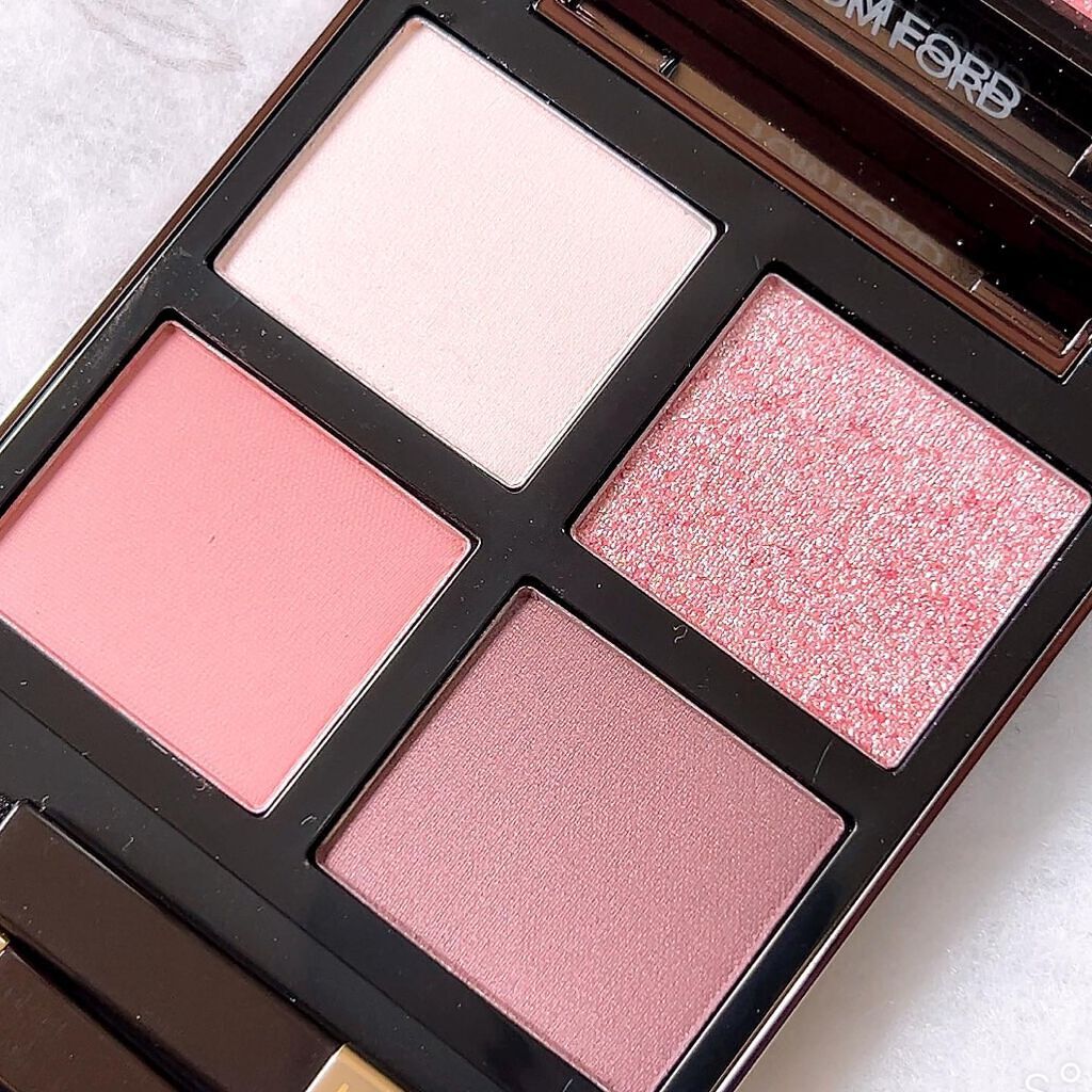 アイ カラー クォード/TOM FORD BEAUTY/アイシャドウパレットを使ったクチコミ（3枚目）