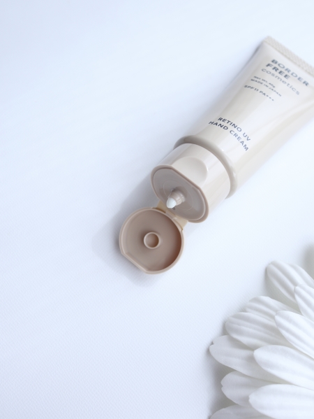 レチノUVハンドクリーム/BORDER FREE cosmetics/ハンドクリームを使ったクチコミ（3枚目）