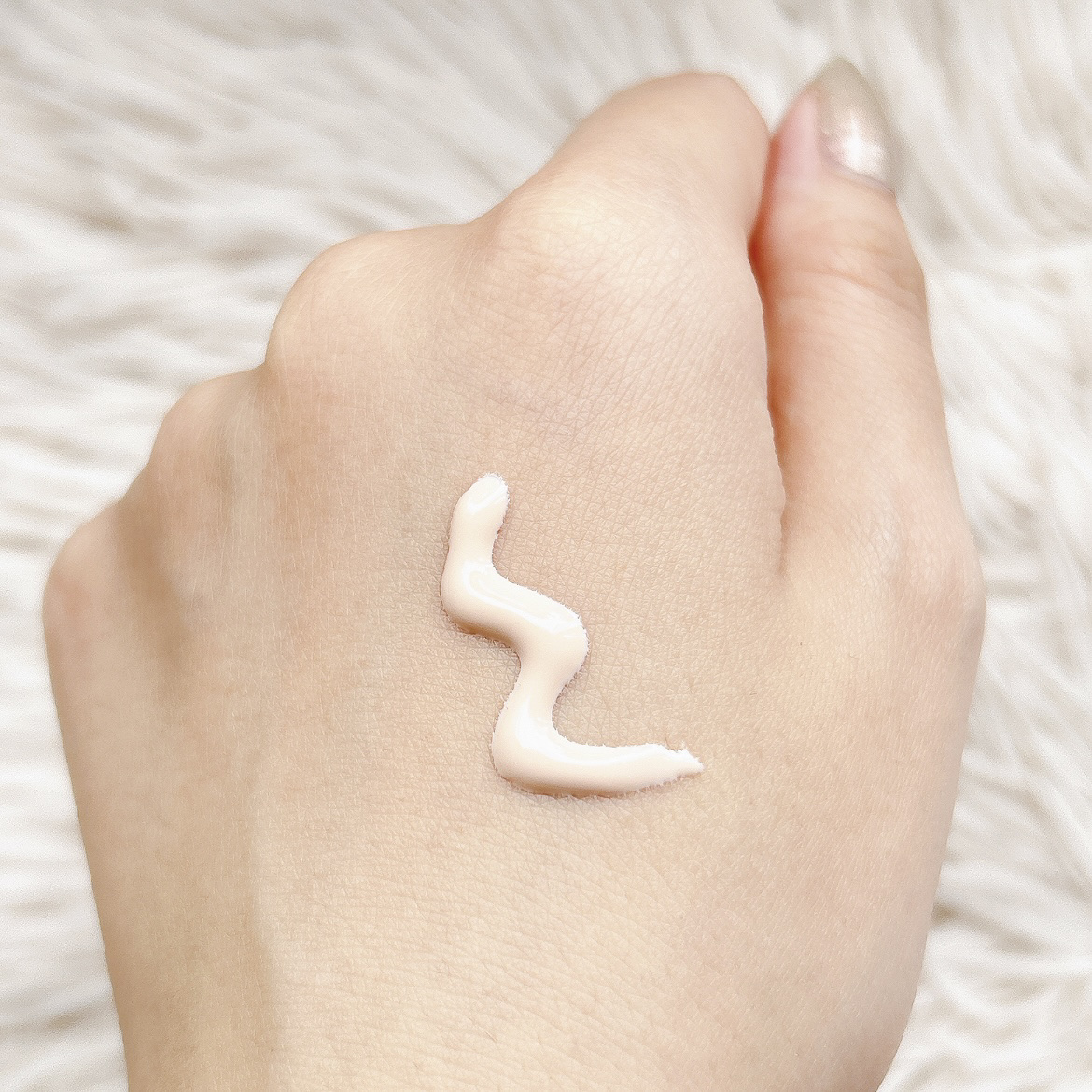 ウォータフルトーンアップサンクリーム/ダルバ/日焼け止めクリームを使ったクチコミ（2枚目）