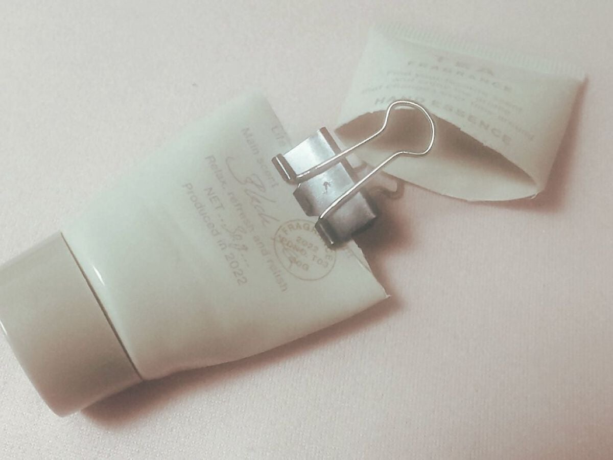 ハンドエッセンス Standard Products by DAISO