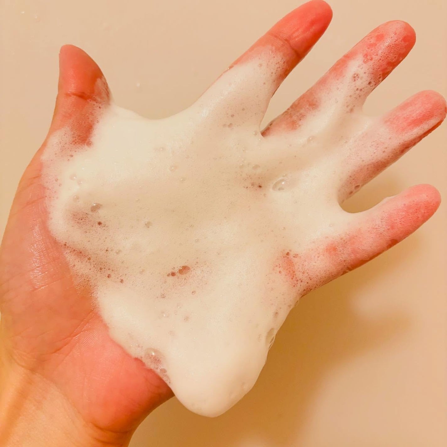 アレルジーナ 抗ヒスタミン成分配合 泡ボディソープ/マックス/ボディソープを使ったクチコミ(4枚目)