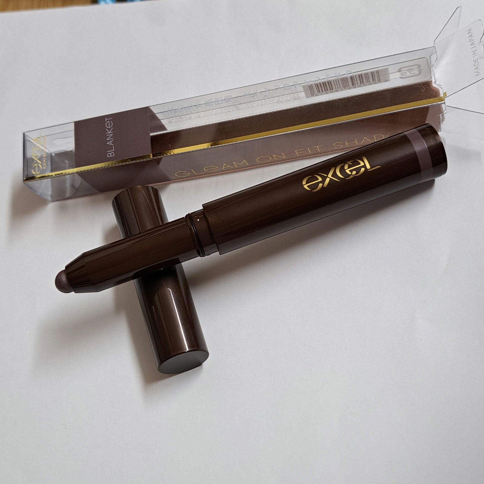 グリームオンフィットシャドウ/excel/スティックアイシャドウを使ったクチコミ（1枚目）