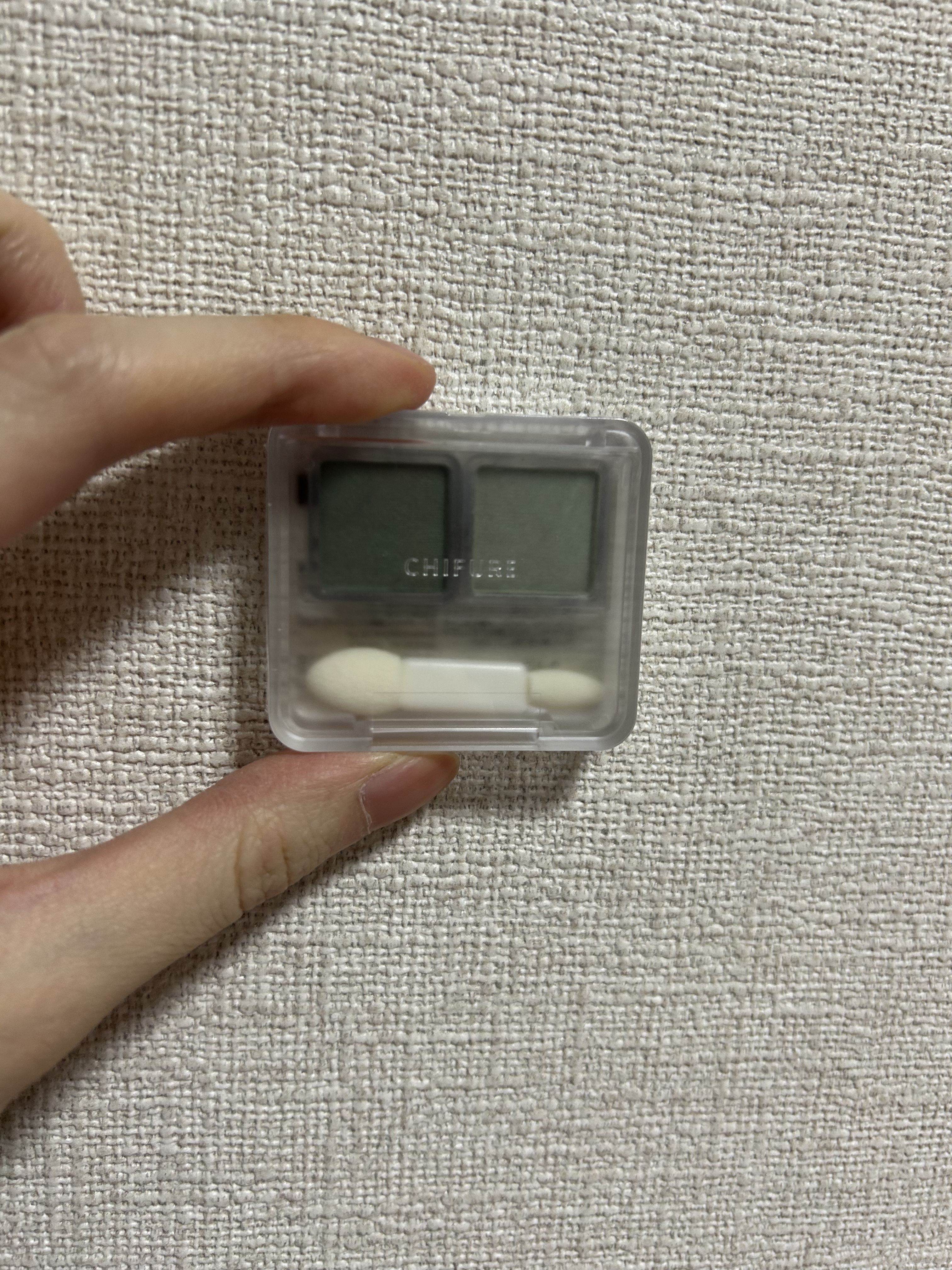 ツイン カラー アイシャドウ/ちふれ/アイシャドウパレットを使ったクチコミ（1枚目）