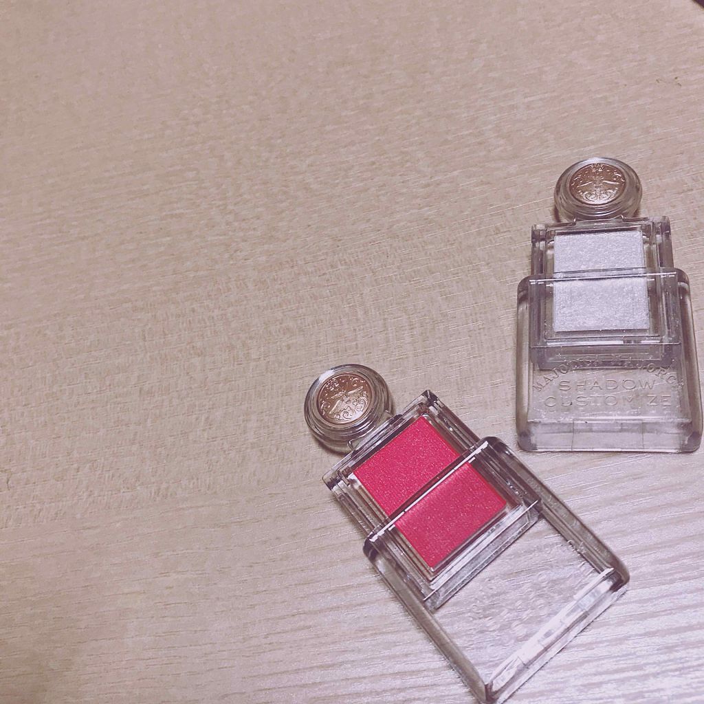 シャドーカスタマイズ/MAJOLICA MAJORCA/単色アイシャドウを使ったクチコミ（1枚目）