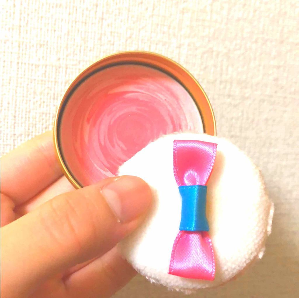 パフ・デ・チーク(フラワーハーモニー)/MAJOLICA MAJORCA/パウダーチークを使ったクチコミ（2枚目）