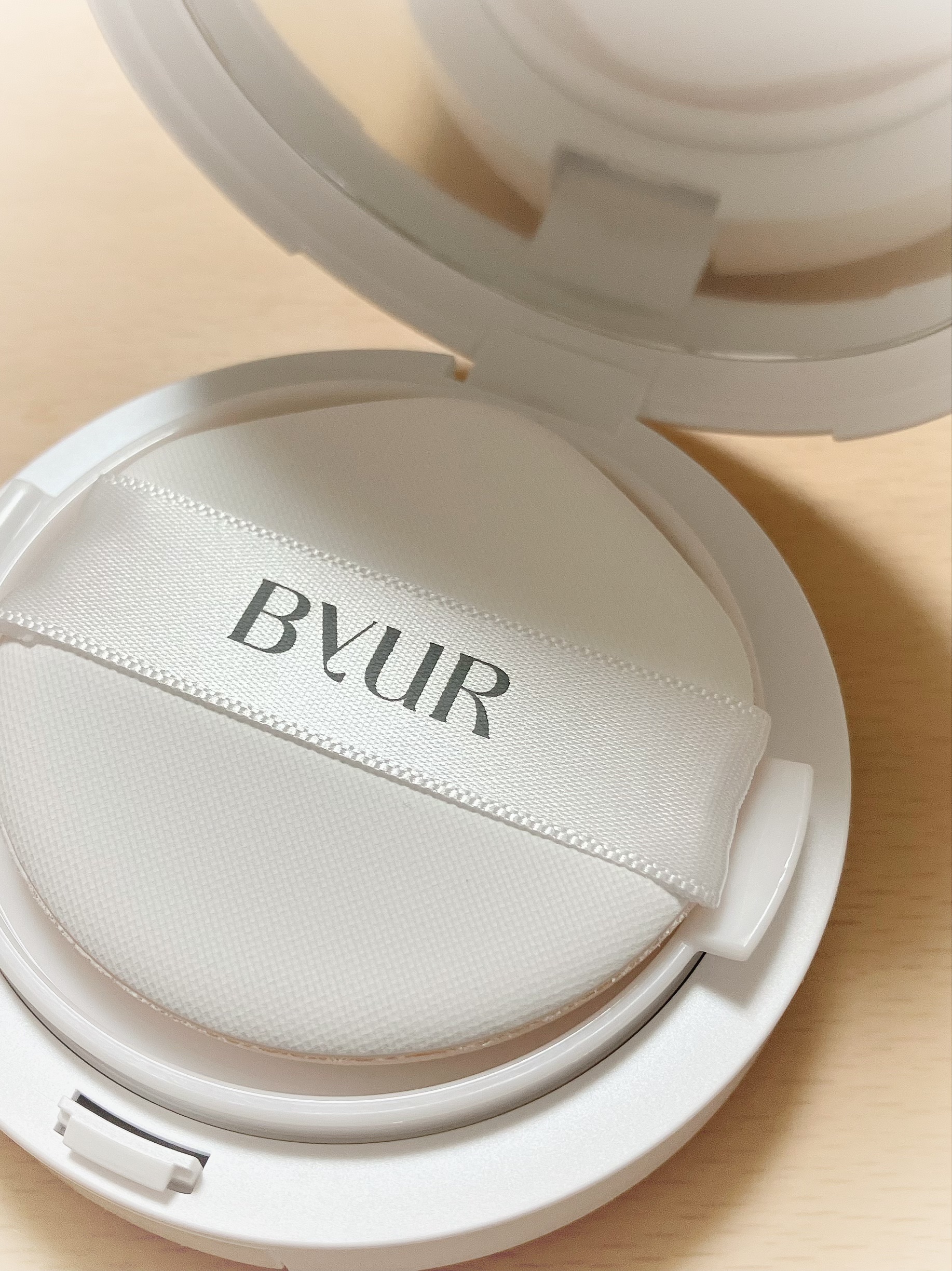 セラムフィット フルカバー グロークッション 17 フェア/ByUR/クッションファンデーションを使ったクチコミ（1枚目）