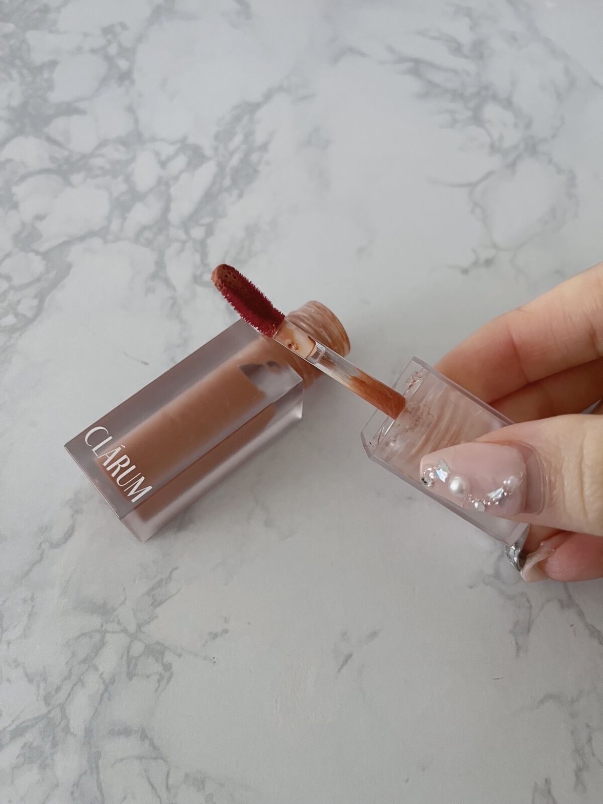 エモーショナルクリアティント/CLARUM/リップティントを使ったクチコミ（3枚目）