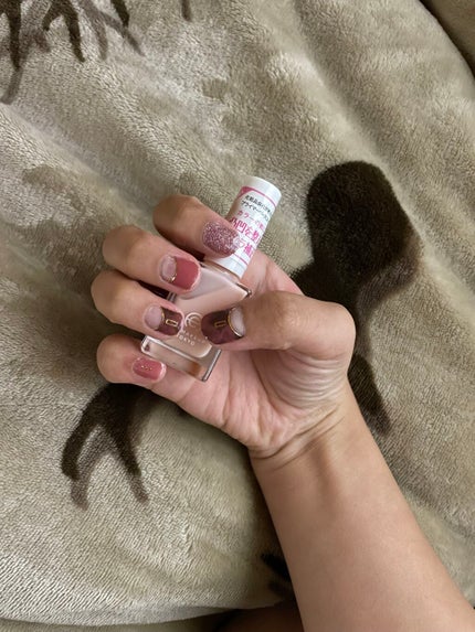 ジェルネイルシール/キャンドゥ/ネイルシールを使ったクチコミ(4枚目)