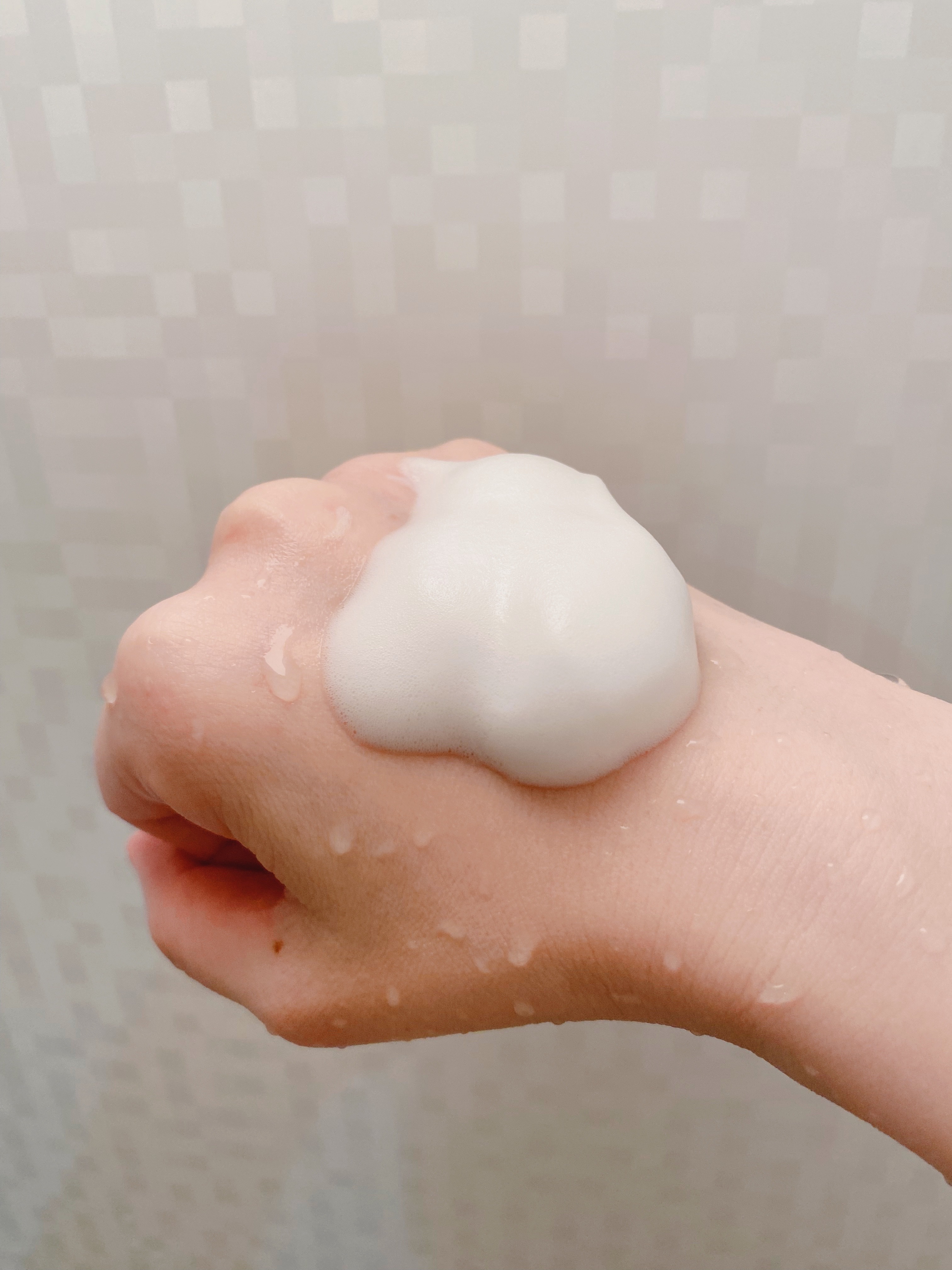 ビューティーモイスチャー 泡ボディウォッシュ つややか/ダヴ/ボディソープを使ったクチコミ（2枚目）