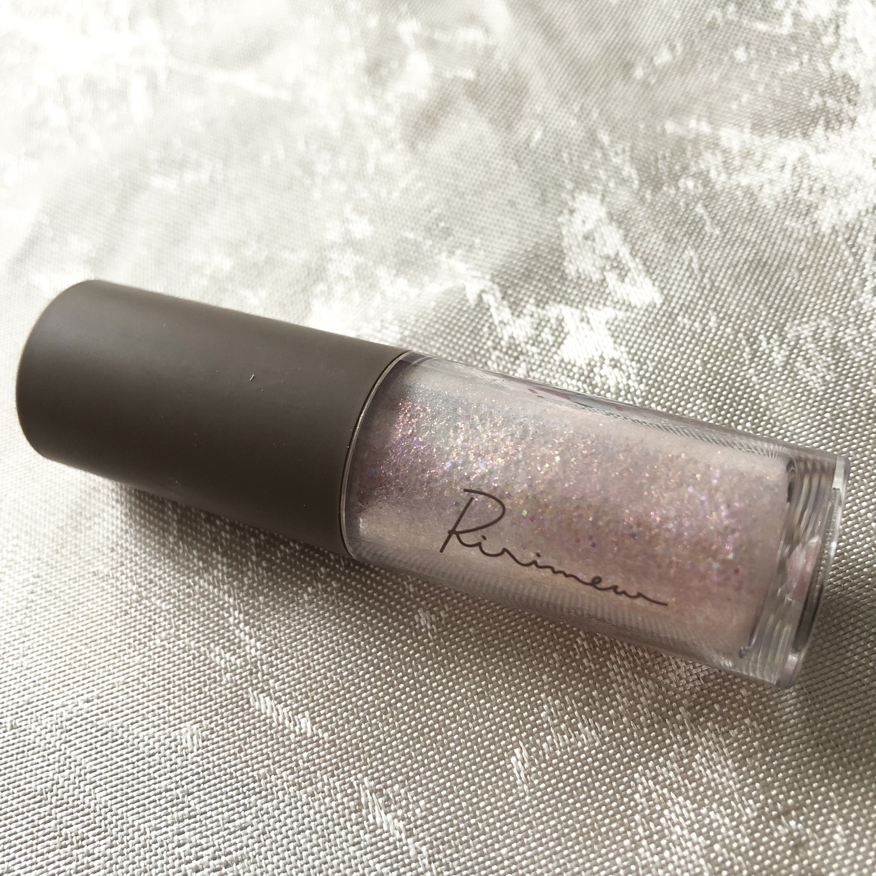 ピックミーアイズグリッター/Ririmew/グリッターを使ったクチコミ（2枚目）