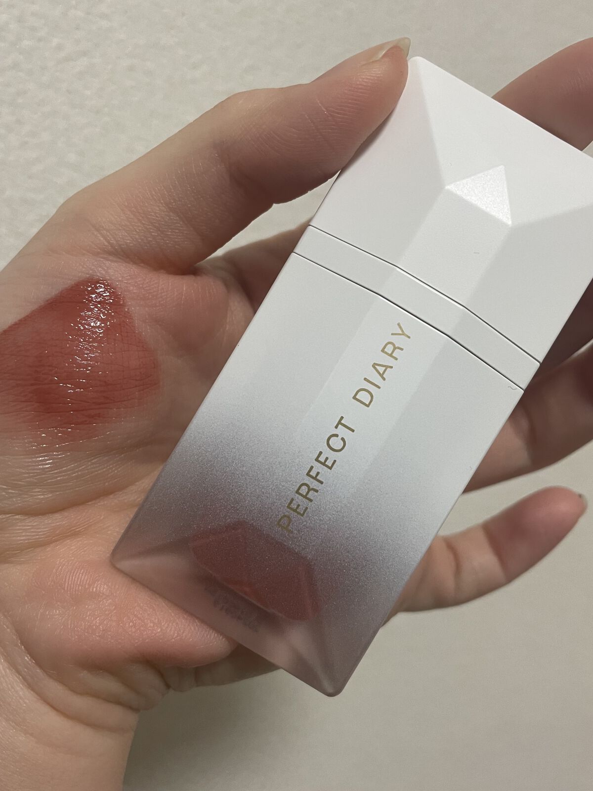 PERFECT DIARY (パーフェクトダイアリー) READ ME フローティングライト リップグロス/PERFECT DIARY/リップグロスを使ったクチコミ（2枚目）