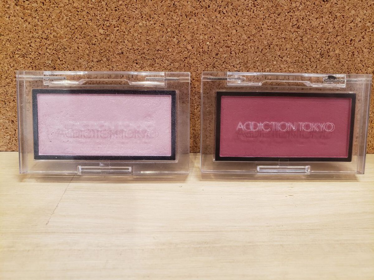 アディクション ザ ブラッシュ マット 012M Kiss the Night/ADDICTION/パウダーチークを使ったクチコミ（1枚目）